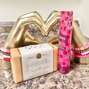 Brand New Vanilla Spice Soap and Cherry Cream Set